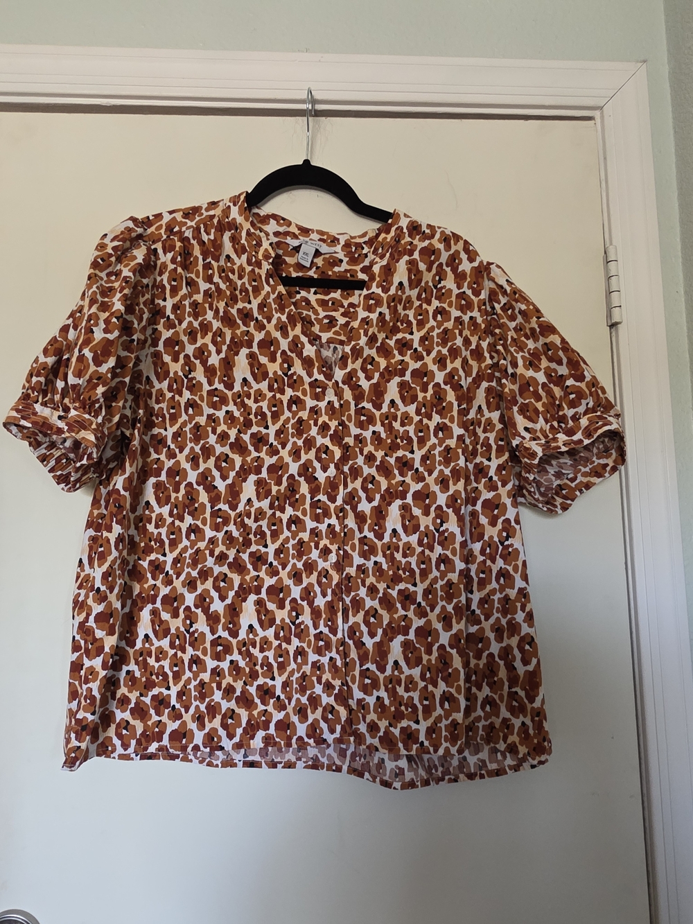 Nine West Rust Leopard Print V-Neck Blouse